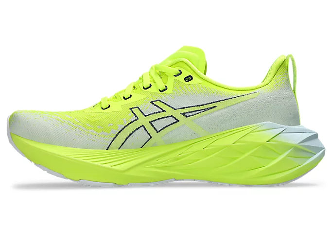 ASICS NOVABLAST 4