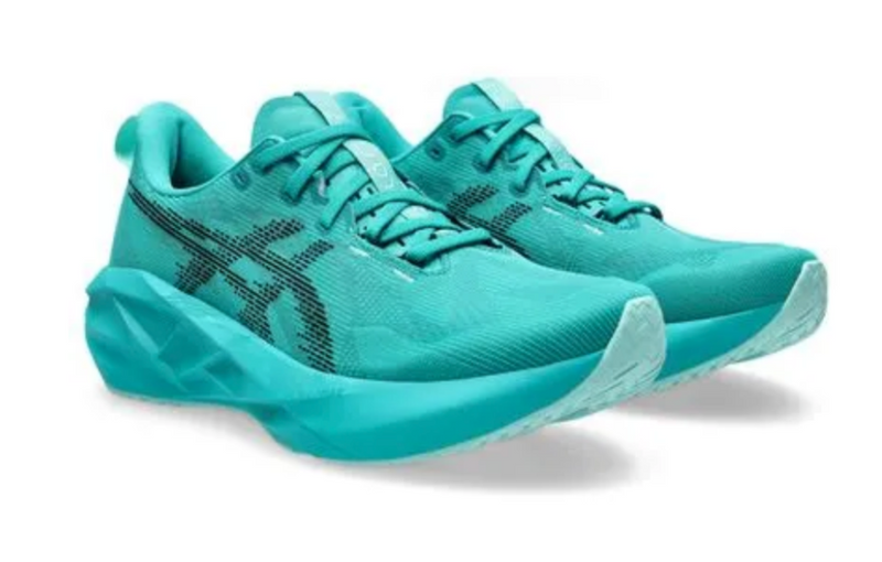 ASICS NOVABLAST 5